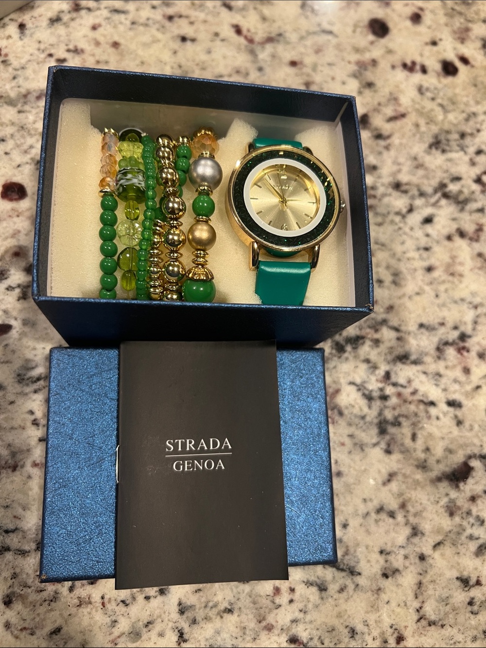 STRADA Genoa Women's Green Gold Accent Watch with Bracelet Set. Needs Battery.